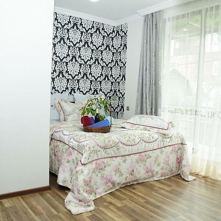 Guest House Ivo Borjomi Εξωτερικό φωτογραφία