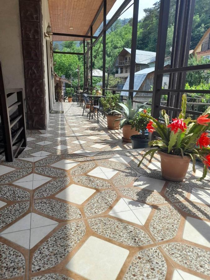 Guest House Ivo Borjomi Εξωτερικό φωτογραφία