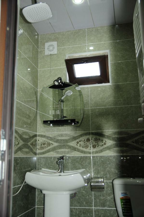 Guest House Ivo Borjomi Εξωτερικό φωτογραφία